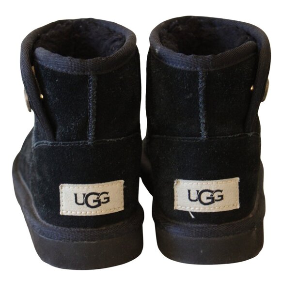 Little Kid Uggs Size 11 - Picture 1 of 5